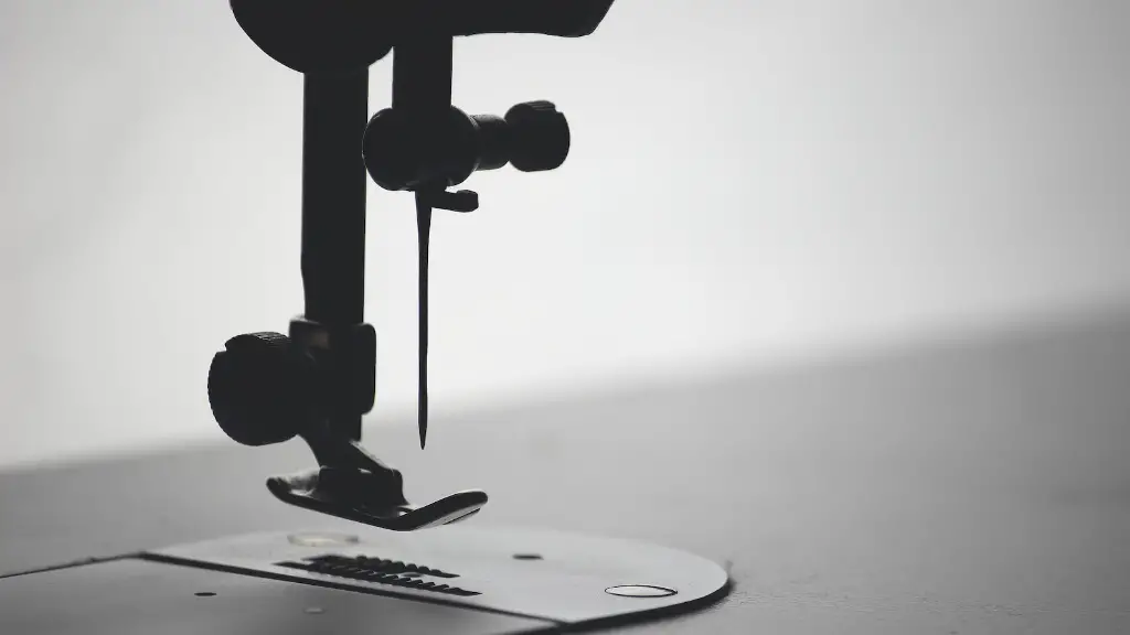 What sewing machine needles make largest holes in fabric?