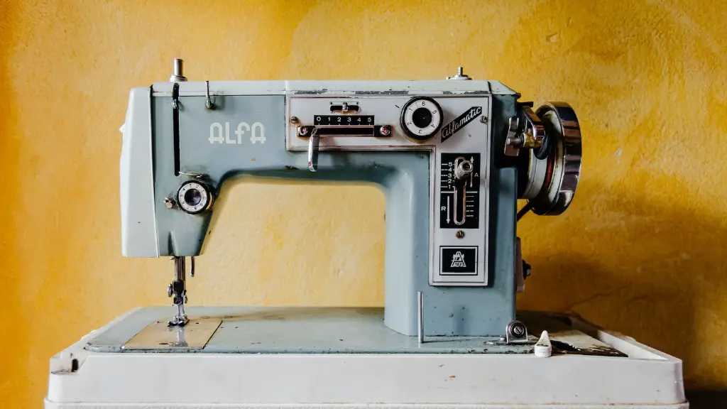 How To Lift Sewing Machine Foot