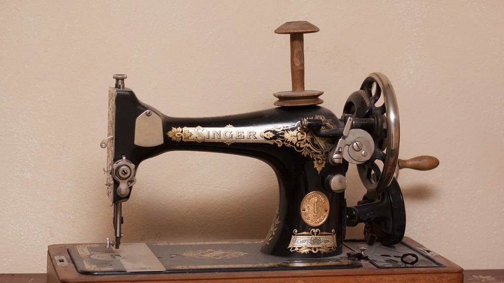 How To Fill Bobbin On Sewing Machine