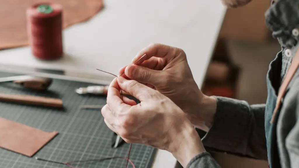 How To Make A Leather Wallet With A Sewing Machine