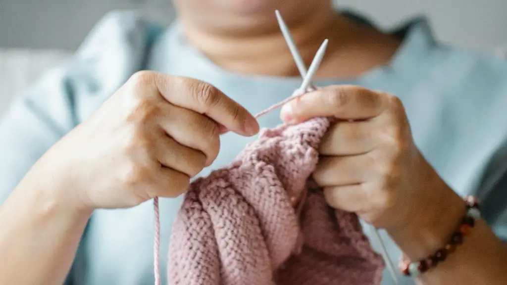 How To Load Thread In A Sewing Machine