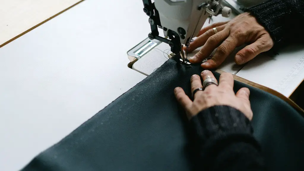 How To Edge Stitch On A Sewing Machine