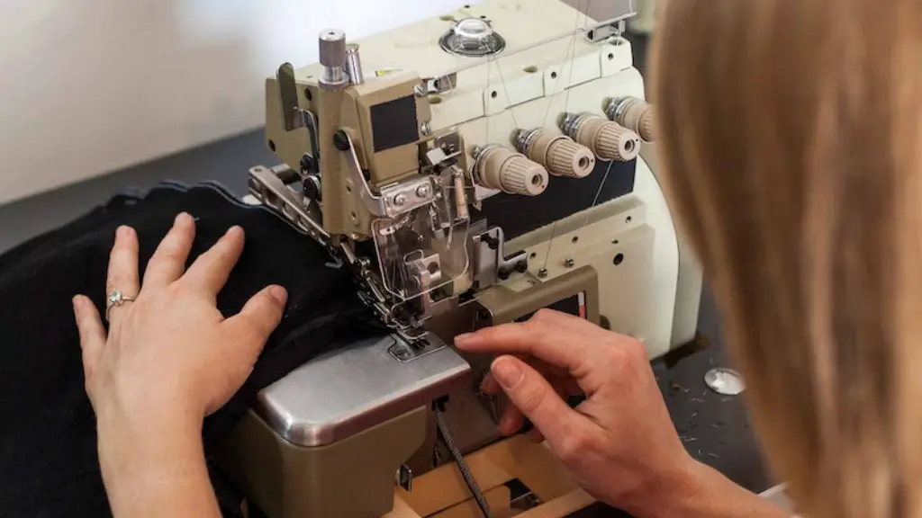 What do the different sizes of sewing machine needles mean?