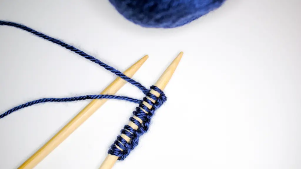 What do the different sizes of sewing machine needles mean?